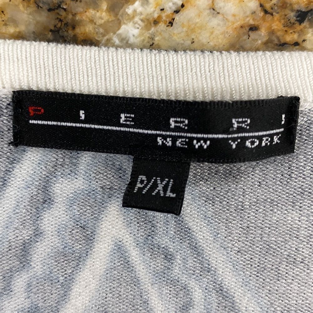 Pierri New York Black and Gray Patterned Cardigan - Picture 5 of 9